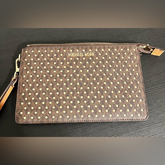 Michael Kors Jet Set Signature Logo Wristlet Wallet - Picture 5 of 12